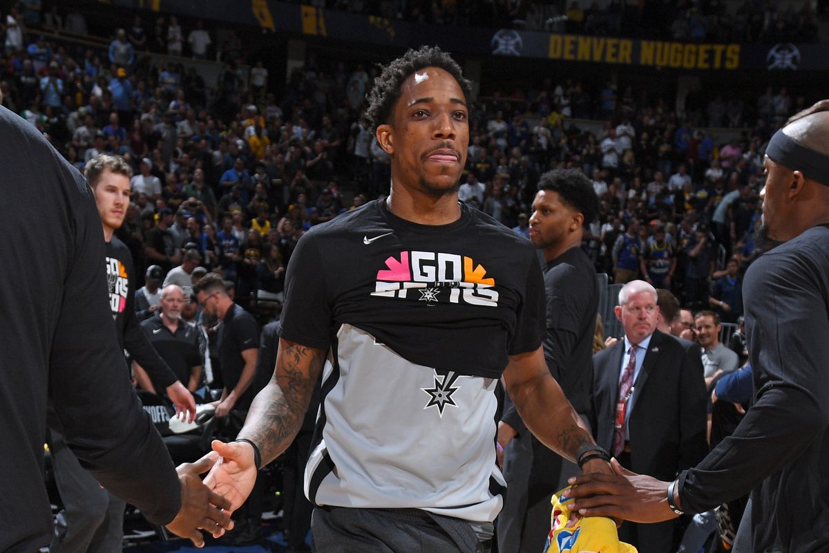 半场战报：热那亚1-1维罗纳，洛伦佐-科隆博建功，拉菲克-贝尔加利破门（半场速递：热那亚1-1维罗纳，洛伦佐-科隆博与拉菲克-贝尔加利各入一球）