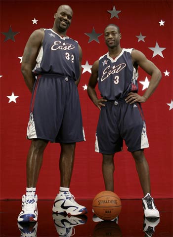 恩里克：2025对俱乐部有重要意义，会继续前进赢得奖杯（恩里克称2025年对俱乐部意义重大，将继续前进冲击奖杯）