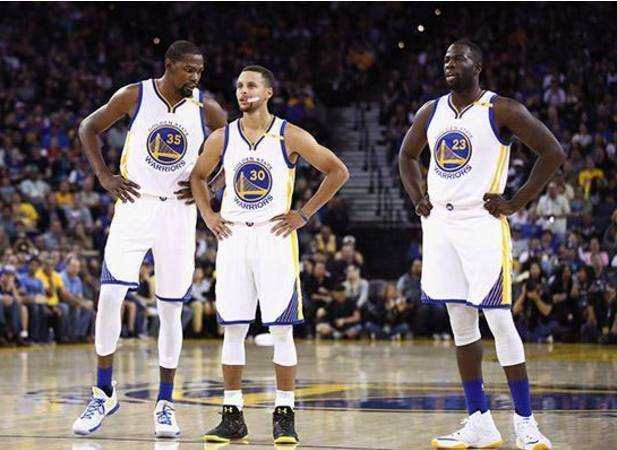 2025赛季中超客场积分前5：海港15战11胜高居第一，申花第二（2025中超客场积分榜前五：海港15场客战11胜领跑，申花第二）