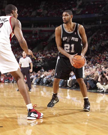 布拉沃：如果我是智利足协主席，我会毫不犹豫地聘请佩工（布拉沃：若我主政智利足协，将毫不迟疑聘请佩工）